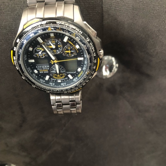 Men’s Citizen watch.  Citizen Blue Skyhawk Angels Watch - Picture 3 of 10